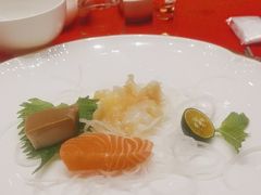 -凤凰楼酒家·粤宴点心(华强北店)