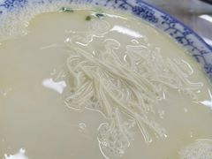 -雪琴面馆富安特色鱼汤面(城中花园店)