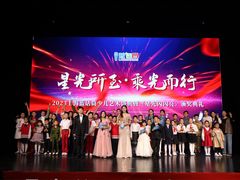 -蓝话筒·少儿成人演讲口才·主持朗诵·戏剧表演(大华第一坊店)