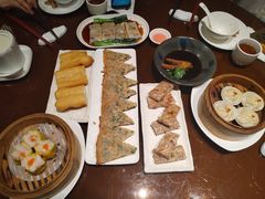 -广州中心皇冠假日酒店·百粤楼