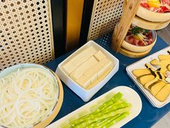 -鲜念蒸汽石锅鱼(红山6979店)