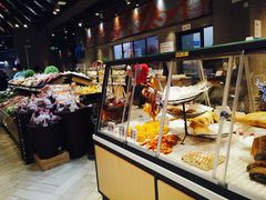面包甜点陈列柜-盒马鲜生(皇庭广场店)