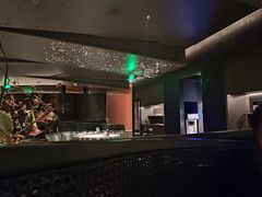 -左庭右院鲜牛肉火锅黑金店(陆家嘴中心店)