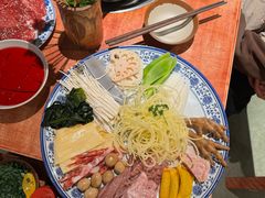 -周小明火锅(黑金冠社区店)