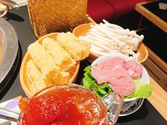 -廖掌柜·重庆鲜货火锅(上海首店)