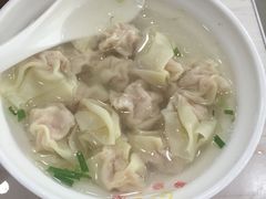 -珊珊小笼馆(仙霞路店)