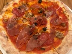 -城市大道红炉披萨烘焙坊