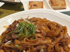 干炒牛河-潮福城大酒楼·潮味粤品·港式点心(湖滨北路店)