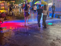 -观音桥步行街