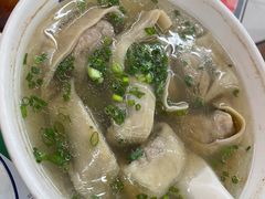 特制酒香鲜肉大馄饨-逸桂禾面馆