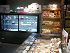 -多乐之日(田林东路店)