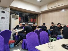 大堂-渔香岛美蛙鱼头火锅(威清路店)