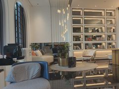 -广州南站万科中心亚朵酒店