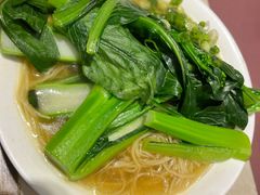 -阿维斯咖啡(镜湖店)