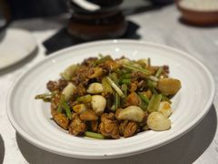 -鄱阳湖·江西小炒·瓦罐煨汤(五道口店)