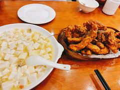 蟹粉烩豆腐-牧羊餐厅