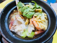 -官塘陈记鱼生·潮汕砂锅粥·牛肉火锅(潮枫路总店)