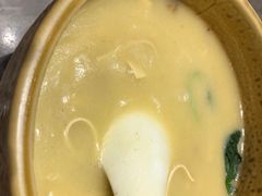 老济南甜沫-闫府私房菜·百年鲁菜(恒隆店)