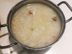 -圣河湾虾饺美食(站前店)