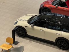 -上海普陀宝诚MINI4S店(红柳路店)