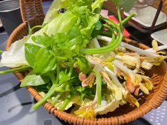 -由衷贵州酸汤牛肉火锅(新桥店)