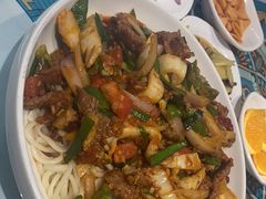 -楼兰古丽·新疆拌面·清真(华阳城店)