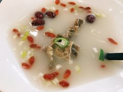 牛尾汤-桃园中华料理炸酱面(燕儿岛路店)