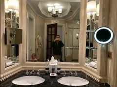 -广州富力丽思卡尔顿酒店