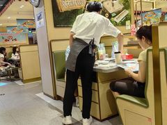 -海底捞火锅(高新万达店)