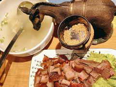 -乔家小院•非遗驴肉•本地小海鲜(滨河路店)