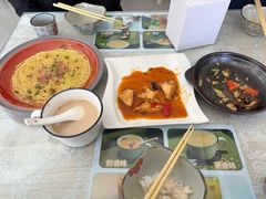 -天天向上素食餐厅(五台山店)