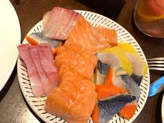 -松山湖凯悦酒店·Café自助餐厅·周末火舞秀表演