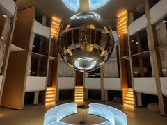 -涨巢·潮玩水疗局