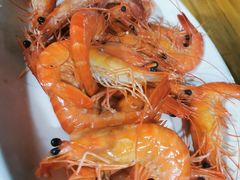 -庆余生平价生猛海鲜(海棠湾林旺夜市店)