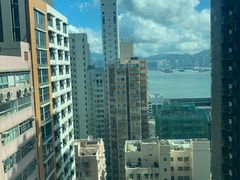 -香港华美达海景酒店