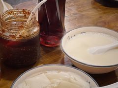 甜豆浆-文武王氏烧饼·无矾油条(西溪路店)