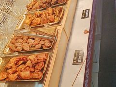 -新艺自助美食城(中山路店)