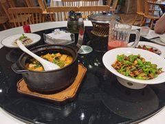 -香山湖家家宴(中山陵店)
