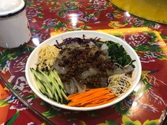 -闯关东东北农家菜(崂山石老人店)