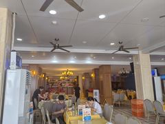 -鹏城人家海鲜酒家·23年老字号(较场尾店)