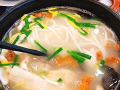 -桥香园过桥米线(国贸店)