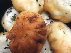 -香山胡记吴江路生煎(灵山路店)