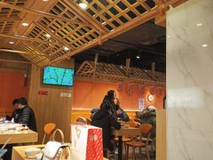 -鱼你在一起(奉贤宝龙城广场店)