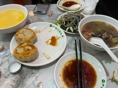 -尹记门钉肉饼(丰台站店)