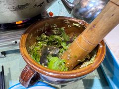 -昱龙大盆牛蛙馆(三兴街总店)