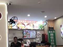 -万煲旺·香港老传承煲仔饭·猪杂汤(客村店)