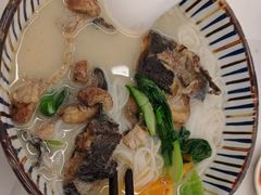 -鲜越鲜鱼粉(财富购物中心店)