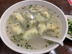 荠菜虾肉大馄饨-东泰祥生煎馆(陕西南路店)