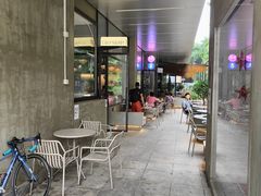 露天位-老梦面包CHEZMOREL(麦子店)