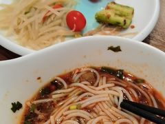 -正宗李家土鸡米线店